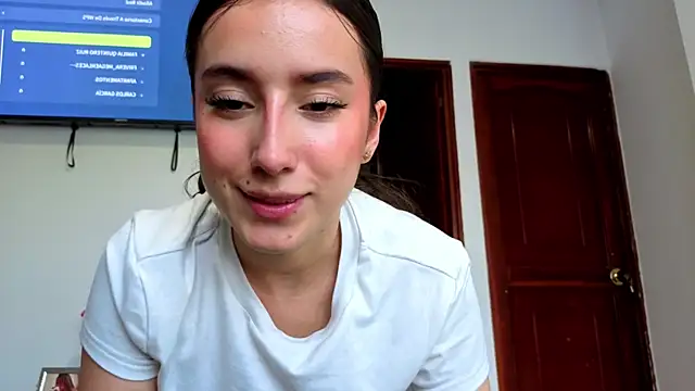 Adhara Kitten online show from July 30, 3:55 pm