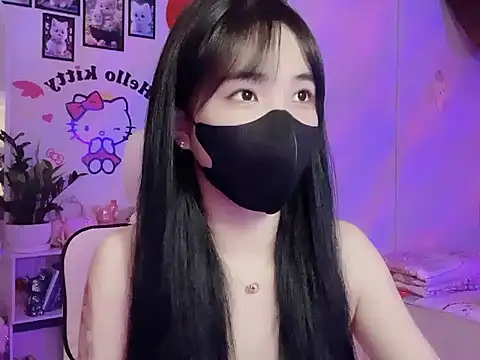 Snapshot of keelinnn19 chatting on October 1, 6:14 pm keelinnn19 online show from October 1, 6:14 pm