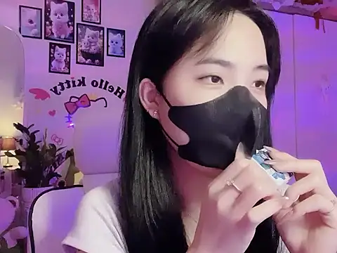 Snapshot of keelinnn19 chatting on October 10, 7:02 pm keelinnn19 online show from October 10, 7:02 pm