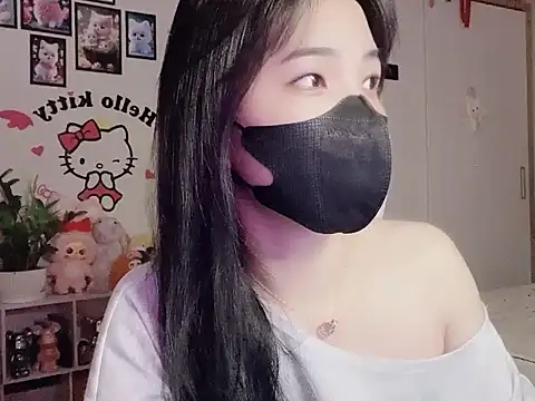 Snapshot of keelinnn19 chatting on October 24, 8:27 pm keelinnn19 online show from October 24, 8:27 pm