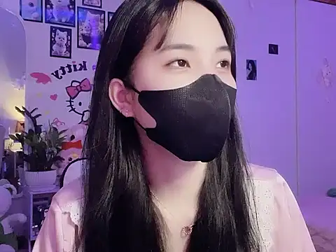 Snapshot of keelinnn19 chatting on October 31, 11:33 am keelinnn19 online show from October 31, 11:33 am