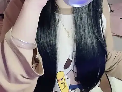 Snapshot of keelinnn19 chatting on January 5, 5:27 pm keelinnn19 online show from January 5, 5:27 pm