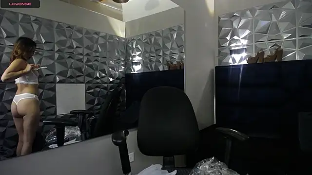 Snapshot of angeles_azul chatting on October 5, 8:40 pm angeles azul online show from October 5, 8:40 pm