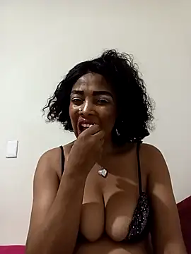 SEXYMOANSXX online show from February 20, 7:36 pm