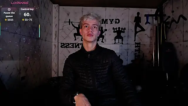 nicktorn online show from December 14, 12:21 pm