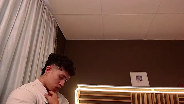 PaulEvens online show from October 25, 1:18 pm