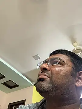 Snapshot of TELUGU-HYDDICK4u chatting on February 27, 8:09 pm TELUGU-HYDDICK4u online show from February 27, 8:09 pm