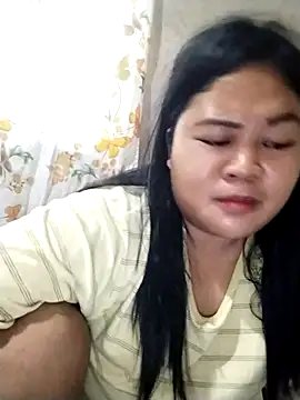 Snapshot of big_booty15 chatting on October 4, 12:08 am big booty15 online show from October 4, 12:08 am