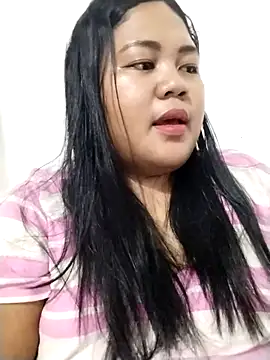 Snapshot of big_booty15 chatting on November 26, 1:45 pm big booty15 online show from November 26, 1:45 pm