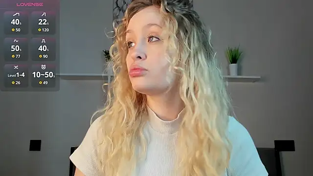 Julliakoill online show from November 6, 8:59 am