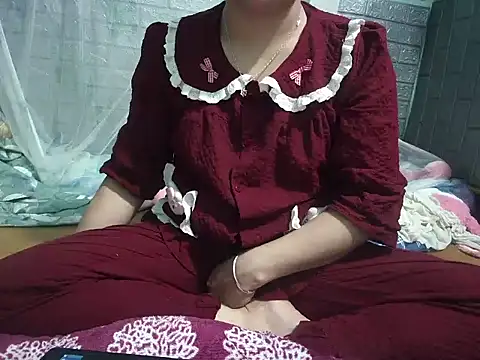 Snapshot of Xue_weng chatting on April 9, 12:43 am Xue weng online show from April 9, 12:43 am