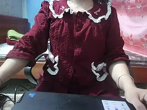 Snapshot of Xue_weng chatting on April 22, 3:53 am Xue weng online show from April 22, 3:53 am