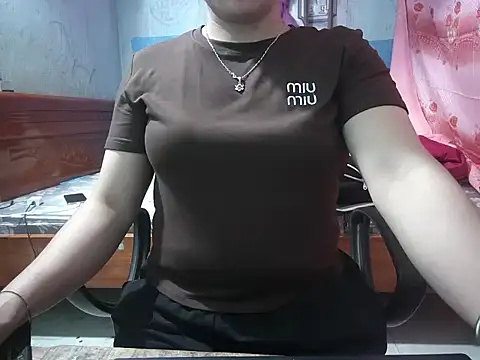 Snapshot of Xue_weng chatting on April 24, 5:43 am Xue weng online show from April 24, 5:43 am