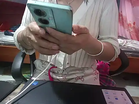 Snapshot of Xue_weng chatting on April 30, 6:53 am Xue weng online show from April 30, 6:53 am