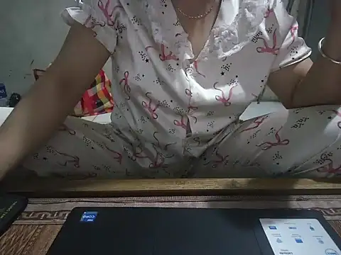 Snapshot of Xue_weng chatting on June 7, 2:59 am Xue weng online show from June 7, 2:59 am