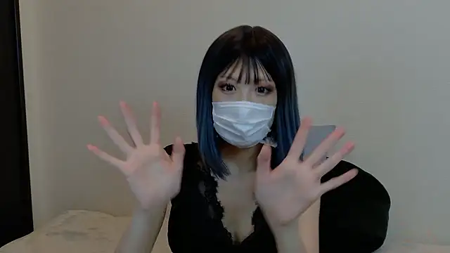 Snapshot of sarina_at chatting on October 22, 4:24 am sarina at online show from October 22, 4:24 am