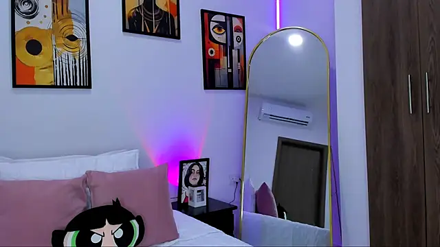 Snapshot of Valkyrie_sky chatting on November 6, 4:24 am Valkyrie sky online show from November 6, 4:24 am