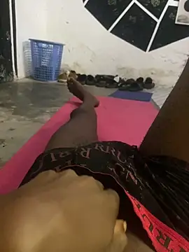 Jaydemasked online show from February 6, 9:01 am