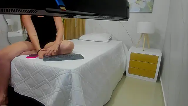 BabyAngel18  online show from February 7, 12:03 am