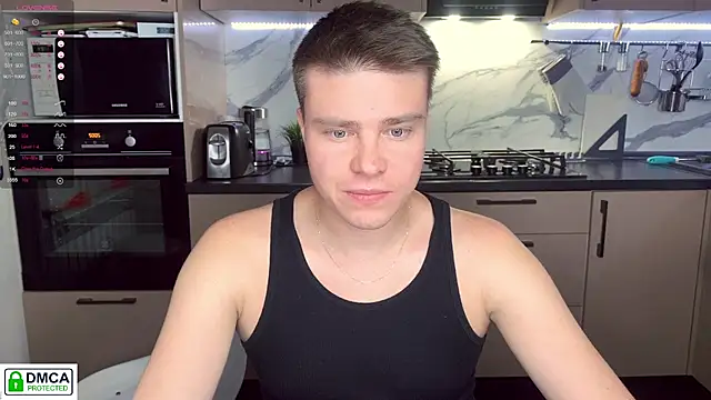 Snapshot of holy_eggs_02 chatting on October 13, 5:02 pm holy eggs 02 online show from October 13, 5:02 pm