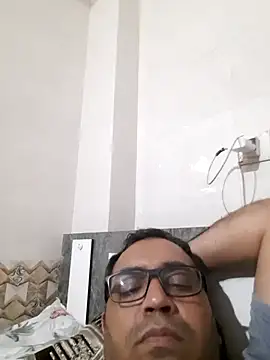 Snapshot of Hot-boy077 chatting on March 22, 10:29 am Hot-boy077 online show from March 22, 10:29 am