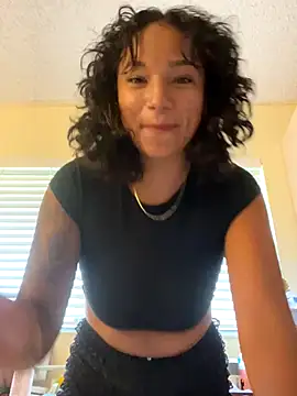 lmaobye123 online show from September 12, 7:36 pm