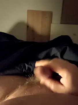 Snapshot of Tupfen chatting on November 18, 8:46 pm Tupfen online show from November 18, 8:46 pm