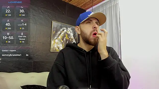 Maximo Wolff online show from November 6, 8:10 pm