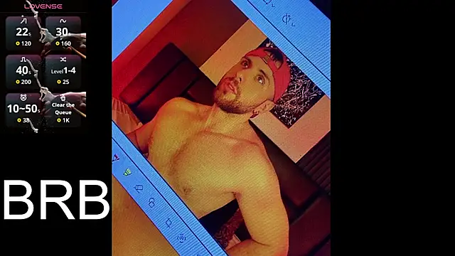 Maximo Wolff online show from December 5, 6:33 am