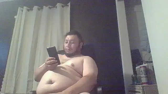 Snapshot of raredick chatting on May 23, 5:12 am raredick online show from May 23, 5:12 am