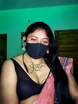 Snapshot of Telugu--Nadhini143 chatting on October 15, 3:45 pm Telugu--Nadhini143 online show from October 15, 3:45 pm