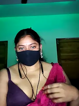 Snapshot of Telugu--Nadhini143 chatting on October 21, 4:41 pm Telugu--Nadhini143 online show from October 21, 4:41 pm