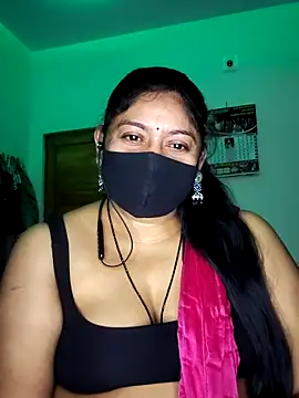 Snapshot of Telugu--Nadhini143 chatting on November 6, 5:03 pm Telugu--Nadhini143 online show from November 6, 5:03 pm