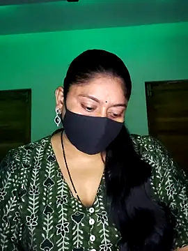 Snapshot of Telugu--Nadhini143 chatting on November 14, 3:55 pm Telugu--Nadhini143 online show from November 14, 3:55 pm