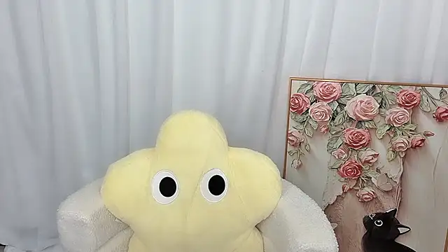 nini a online show from July 24, 12:03 pm