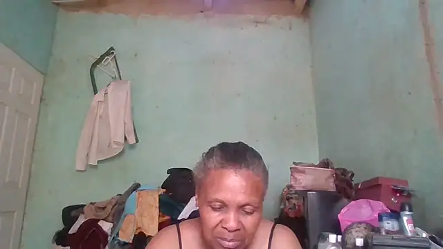 Snapshot of Nicky52 chatting on September 21, 5:53 am Nicky52 online show from September 21, 5:53 am