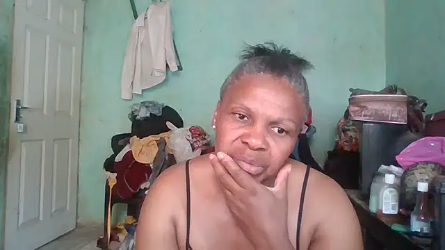 Snapshot of Nicky52 chatting on September 22, 6:04 am Nicky52 online show from September 22, 6:04 am