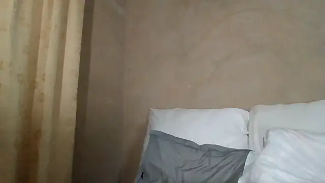 Snapshot of Nicky52 chatting on October 3, 4:15 pm Nicky52 online show from October 3, 4:15 pm