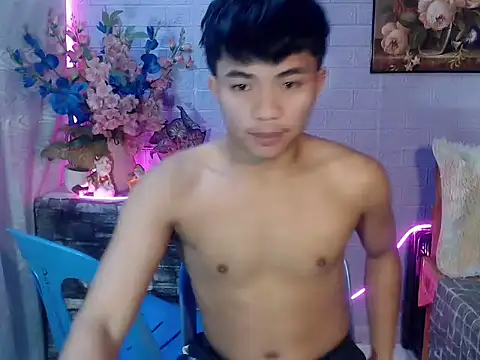 Snapshot of mostwantedtwink chatting on July 17, 8:35 pm mostwantedtwink online show from July 17, 8:35 pm