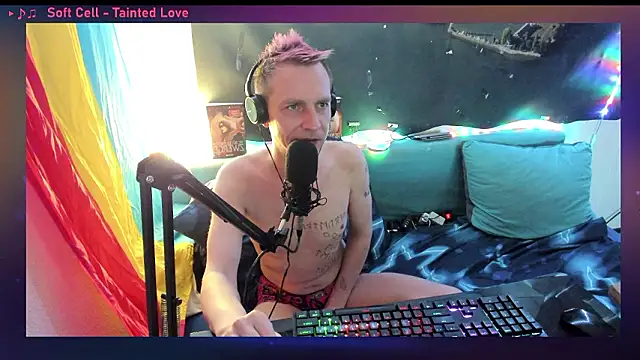 DaveLindau online show from March 27, 5:45 pm