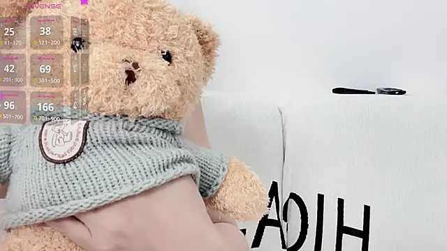 uikyy1 online show from April 27, 1:20 pm