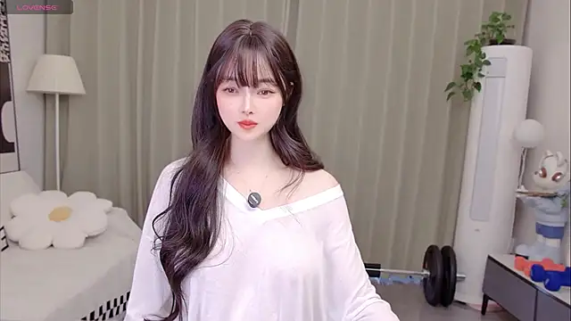 uikyy1 online show from April 30, 8:31 am