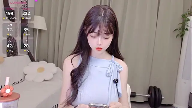 uikyy1 online show from June 19, 2:43 pm