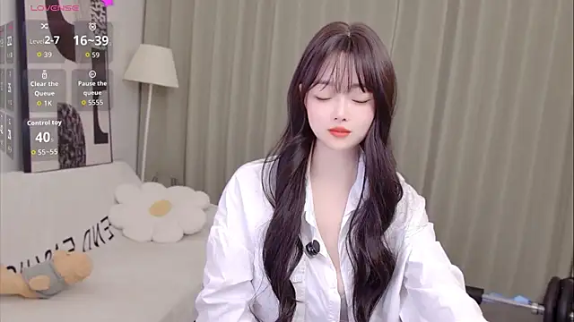 uikyy1 online show from July 10, 9:01 am