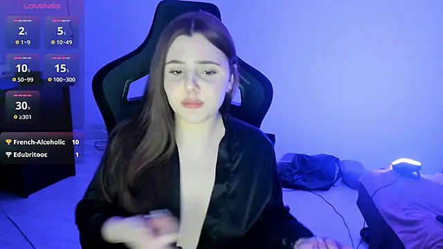 LiaWoow online show from July 28, 8:52 pm