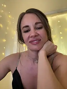 LucieMack online show from June 15, 12:51 pm
