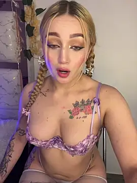Sara Sophia420 online show from June 29, 7:25 am
