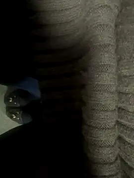 Snapshot of HiddenHoneyLDN chatting on September 29, 3:17 pm HiddenHoneyLDN online show from September 29, 3:17 pm