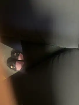 Snapshot of HiddenHoneyLDN chatting on October 27, 3:27 pm HiddenHoneyLDN online show from October 27, 3:27 pm