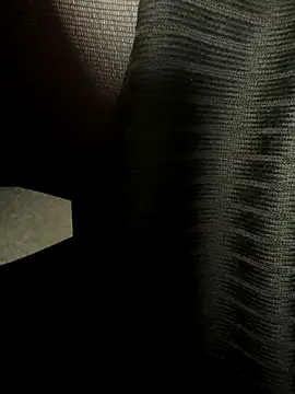 Snapshot of HiddenHoneyLDN chatting on November 19, 11:54 am HiddenHoneyLDN online show from November 19, 11:54 am